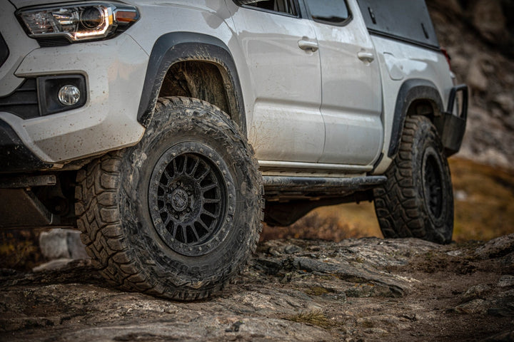 RR6 - H Hybrid Beadlock | MATTE GUNMETAL - RRW Relations Race Wheels