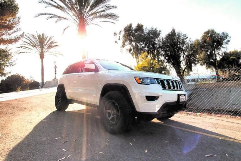 Jeep Grand Cherokee - Relations Race Wheels