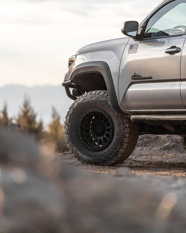 RR7-H 17x8.5 (6x5.5 | 6x139.7) Hybrid Beadlock | Toyota Tacoma / 4Runner - RRW Relations Race Wheels