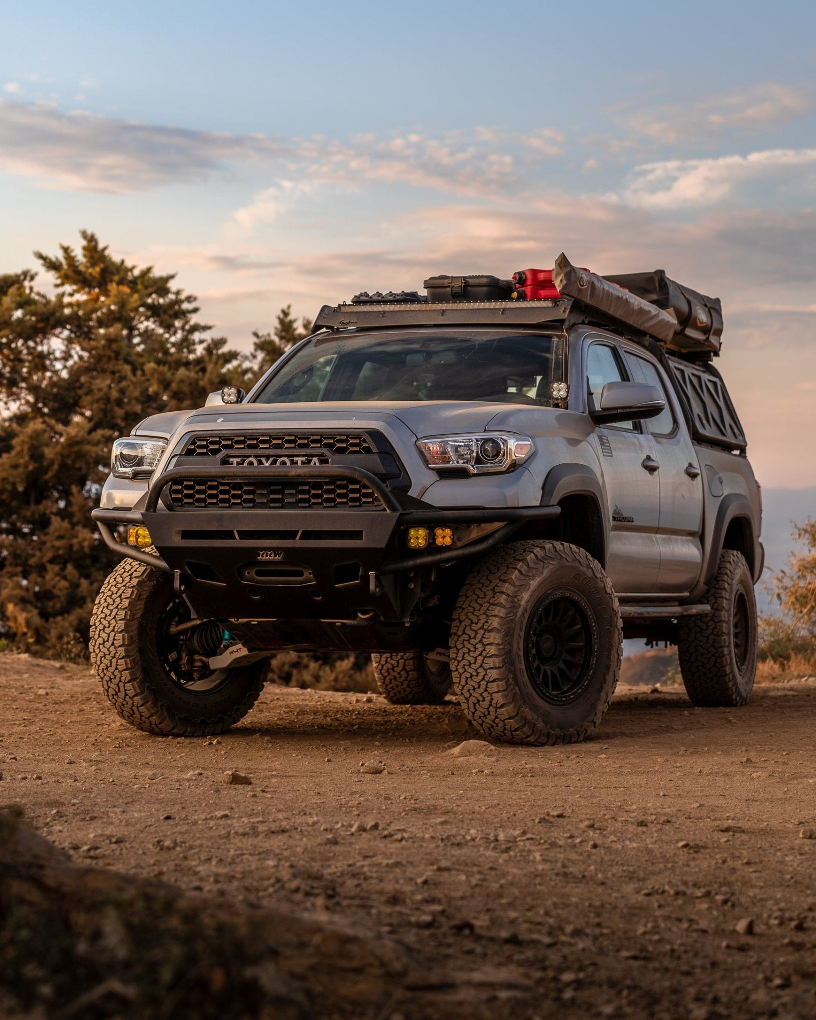 RR7-H 17x8.5 (6x5.5 | 6x139.7) Hybrid Beadlock | Toyota Tacoma
